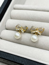 Load image into Gallery viewer, Vintage 14k Gold Diamond + Pearl Bow Drop Earrings
