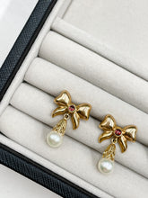 Load image into Gallery viewer, Vintage 14k Gold Pearl+Amethyst Bow Drop Earrings
