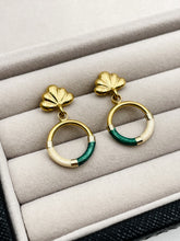 Load image into Gallery viewer, Vintage 14k Gold + Enamel Earrings
