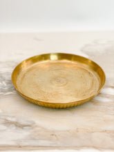 Load image into Gallery viewer, Vintage Rimmed Brass Tray
