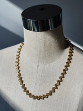 Load image into Gallery viewer, Vintage Avon Zig Zag Link Necklace
