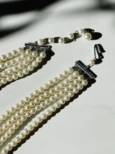 Load image into Gallery viewer, Vintage Graduated 4 Strand Faux Pearl Necklace
